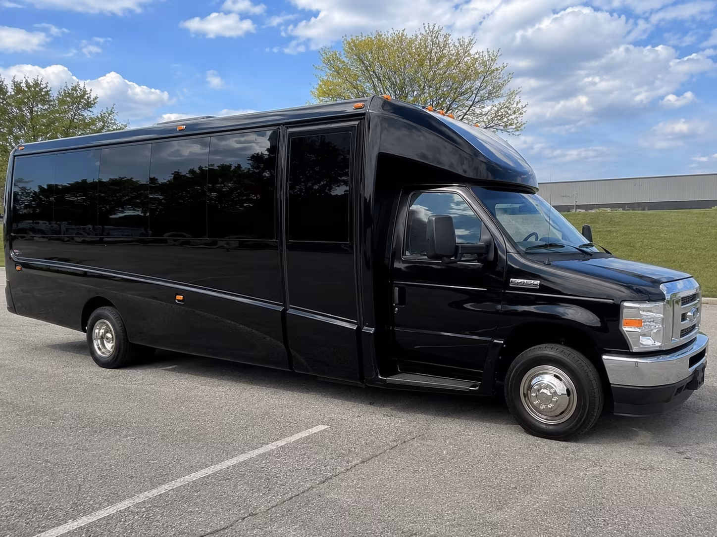Albuquerque Airport Shuttle & Transportation party bus exterior