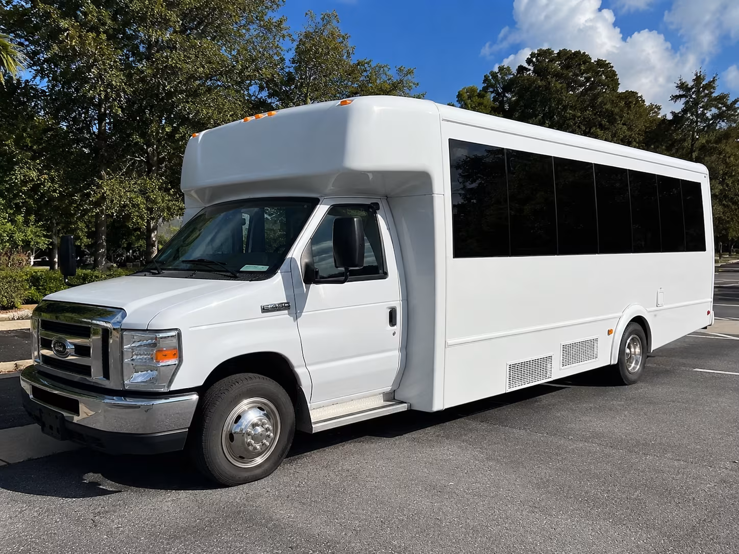 Albuquerque Wedding Transportation party bus exterior