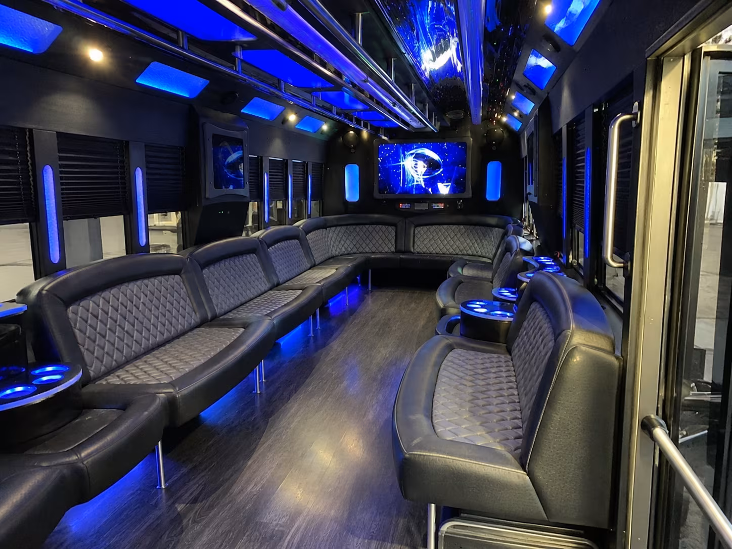 Albuquerque Wedding Transportation party bus exterior