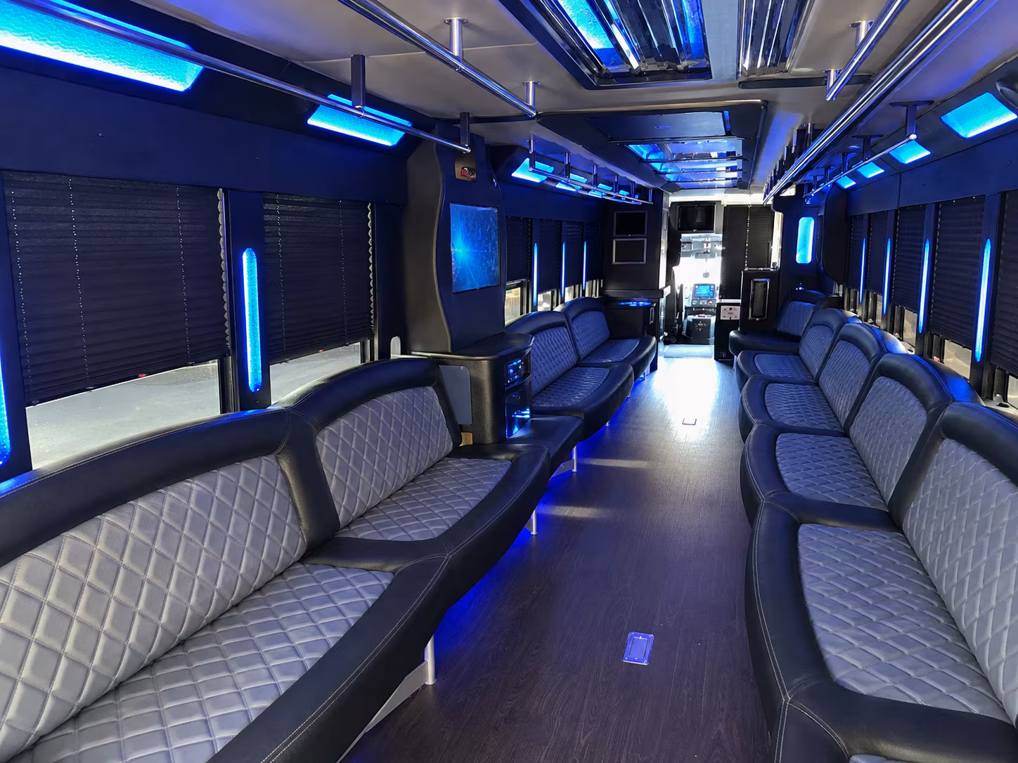 Albuquerque Wedding Transportation party bus exterior