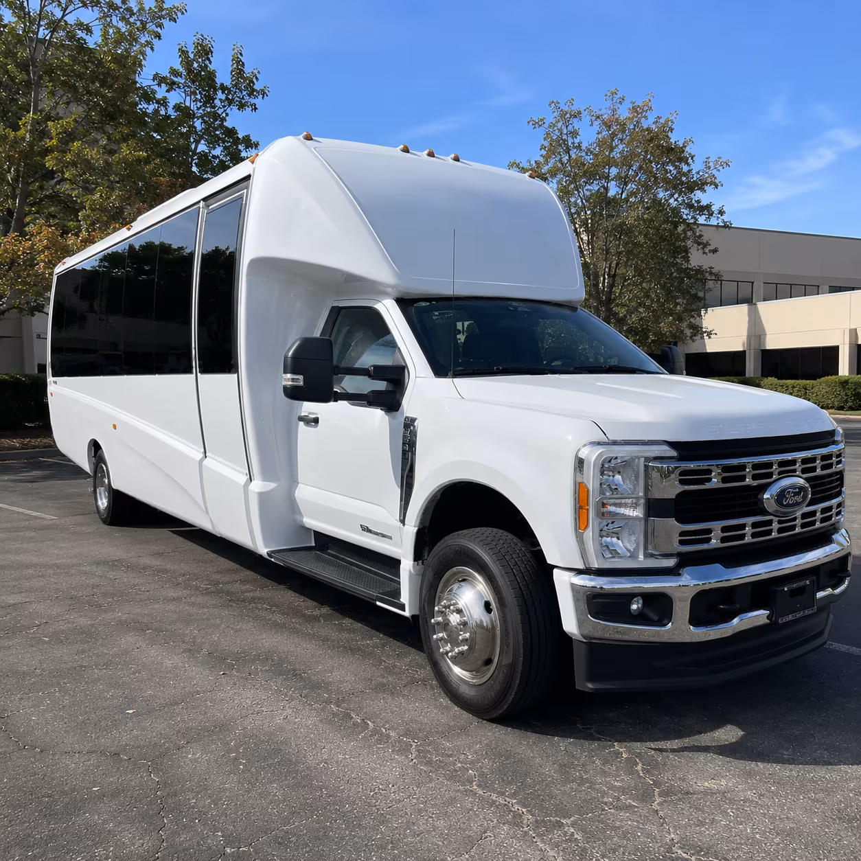 Pueblo Wedding Transportation & Shuttle Service